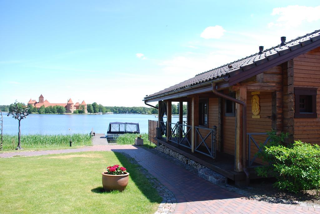 Viva Trakai Hotel Luaran gambar